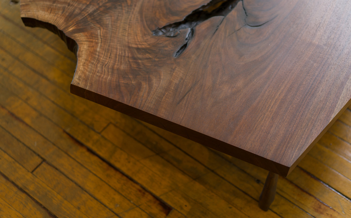 Atlas Table