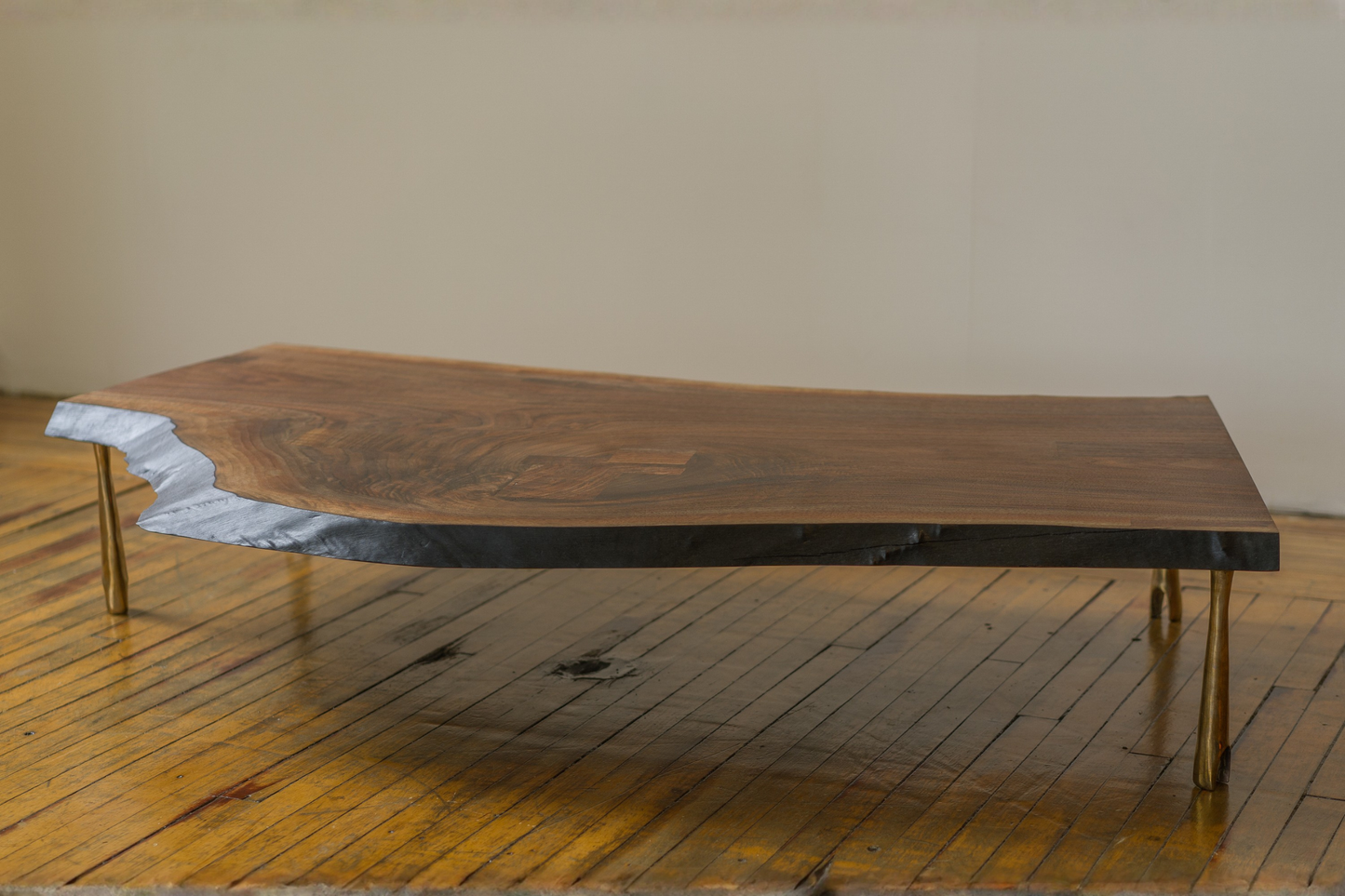 Stallion low table